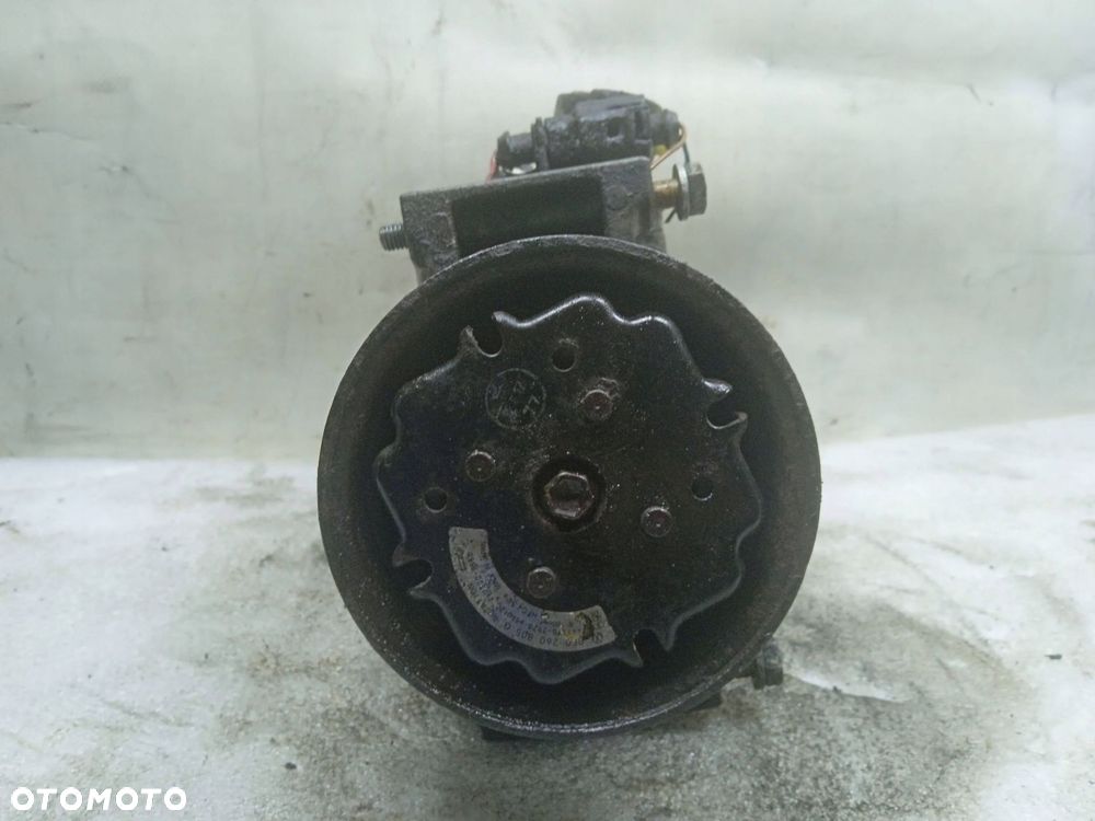 Kompresor Klimatyzacji 8E0260805G Audi A4 B6 - 3