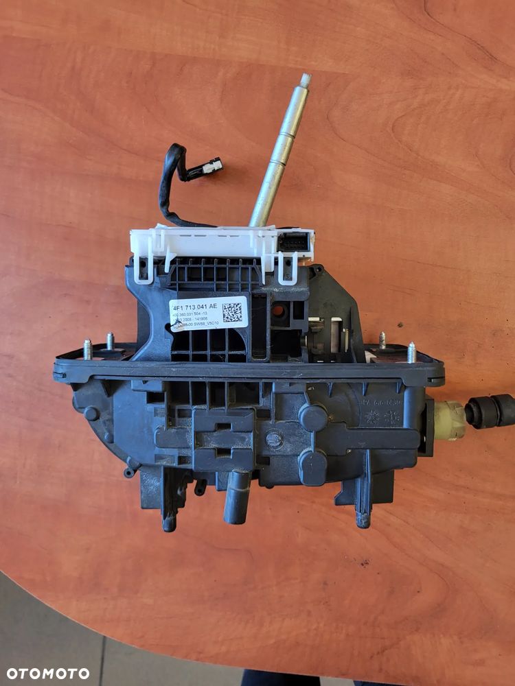 MECHANIZM LEWAREK ZMIANY BIEGÓW AUDI A6 C6  4F1713041AE - 4