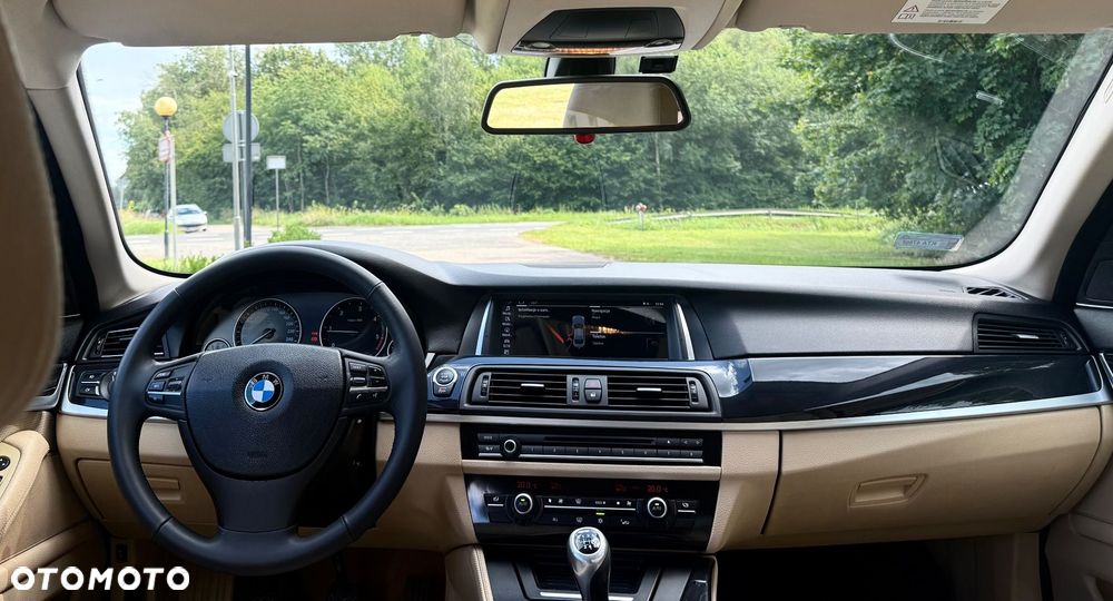 BMW Seria 5 - 10