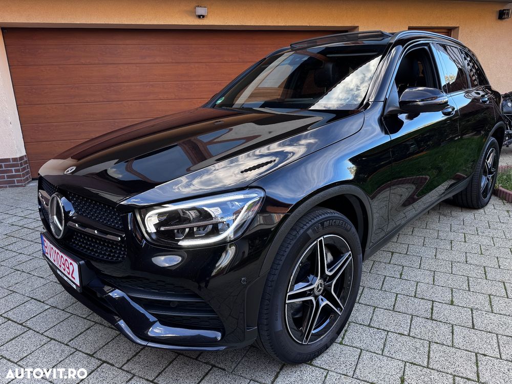 Mercedes-Benz GLC - 1