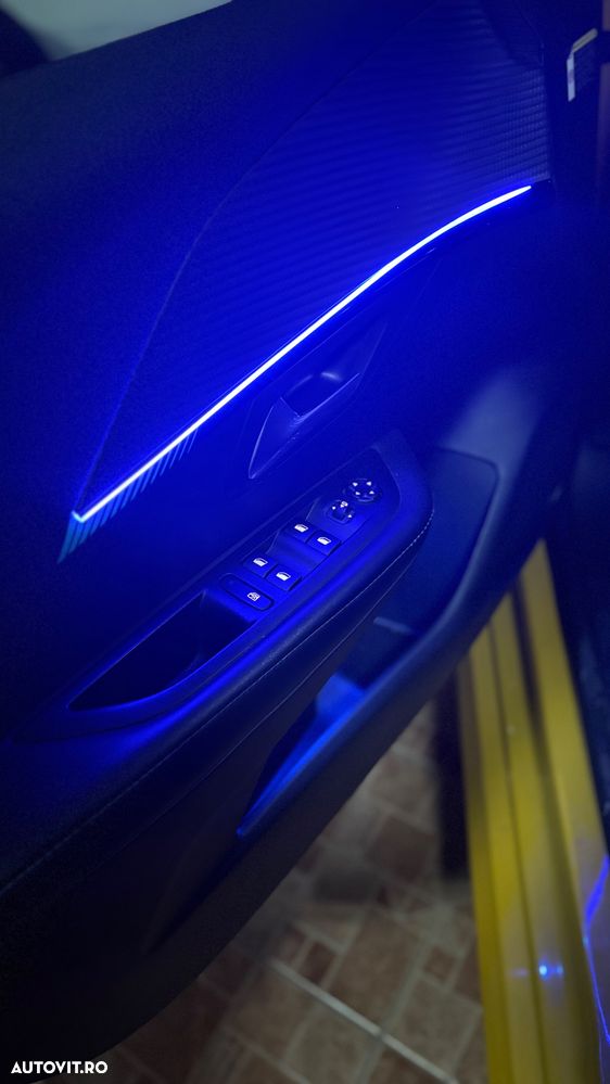 Peugeot 208 1.2 L PureTech STT Allure Pack - 13