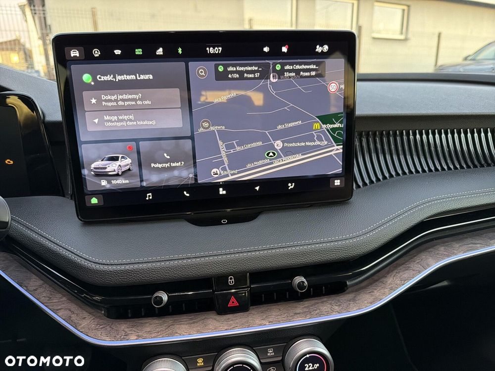 Skoda Superb 2.0 TDI SCR 4x4 L&K DSG - 13