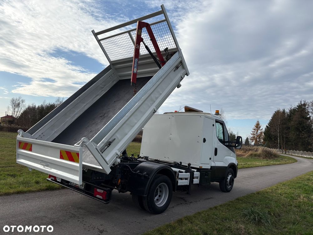 Iveco DAILY 70C17/Wywrot na 3strony/DMC 7000Kg/Żuraw/Klima/Super stan - 15