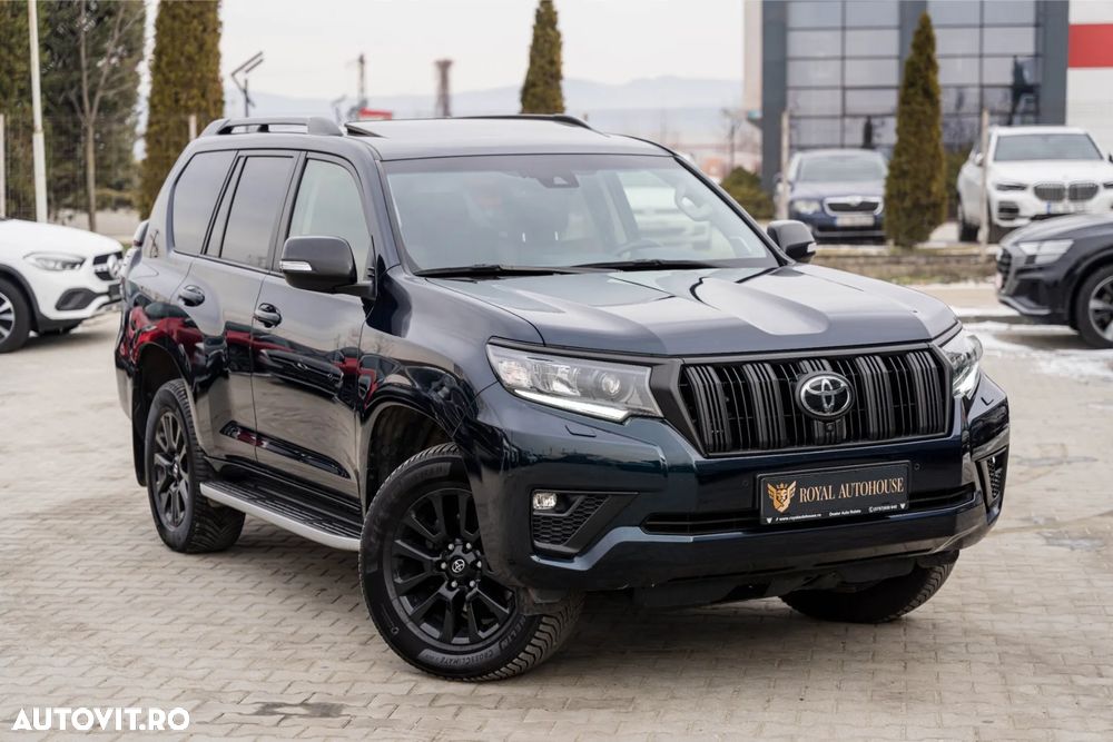 Toyota Land Cruiser 2.8l D-4D 204 CP A/T 7 locuri Luxury AVS Black - 2