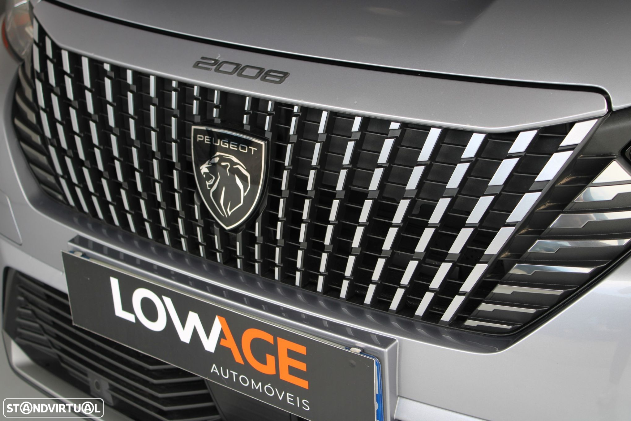 Peugeot 2008 1.2 PureTech Allure Pack - 38