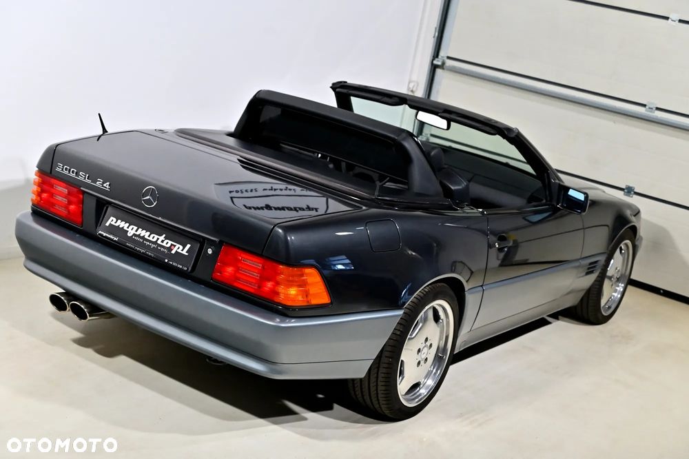 Mercedes-Benz SL - 11