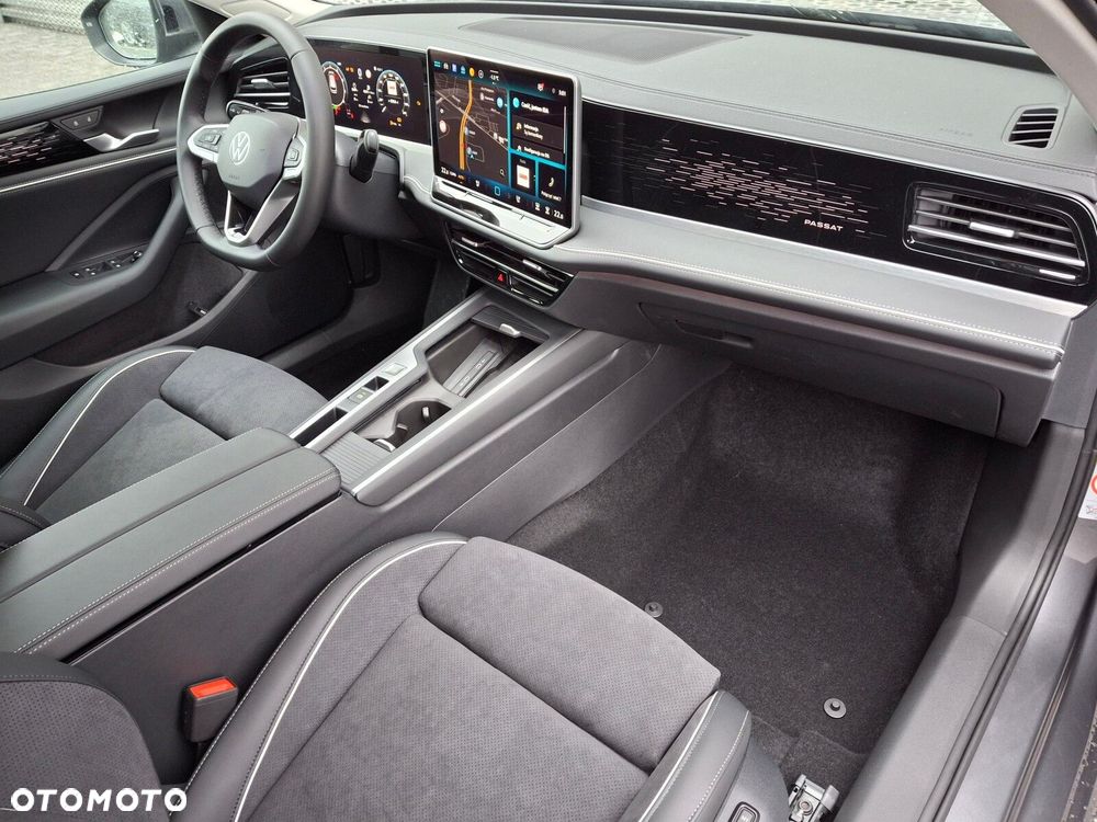 Volkswagen Passat - 15