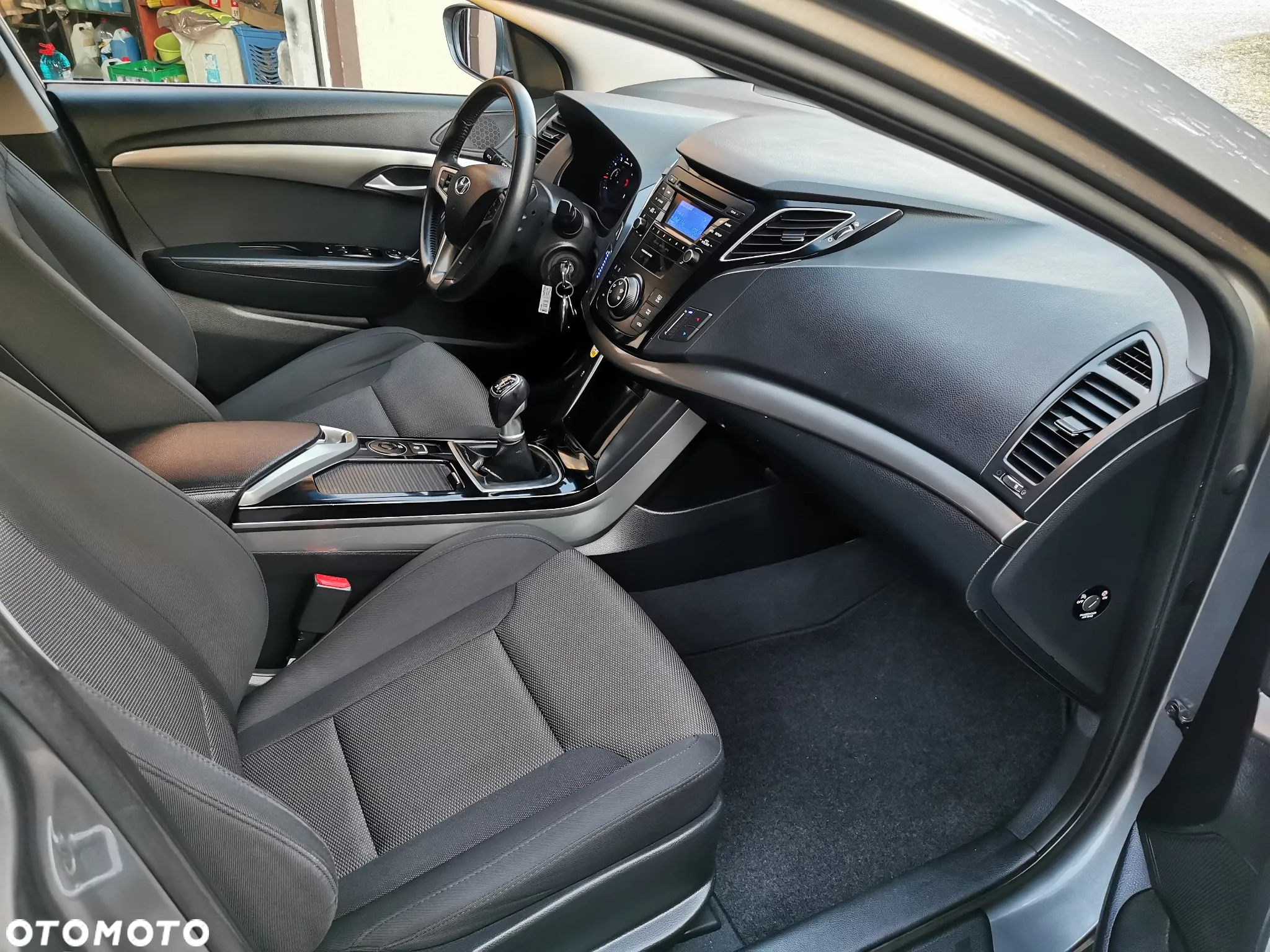 Hyundai i40 Kombi blue 1.6 Family - 7