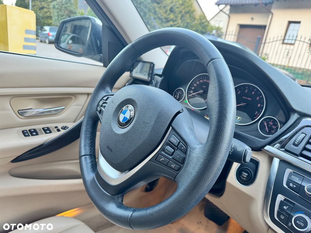 BMW Seria 3 ActiveHybrid Luxury Line - 23