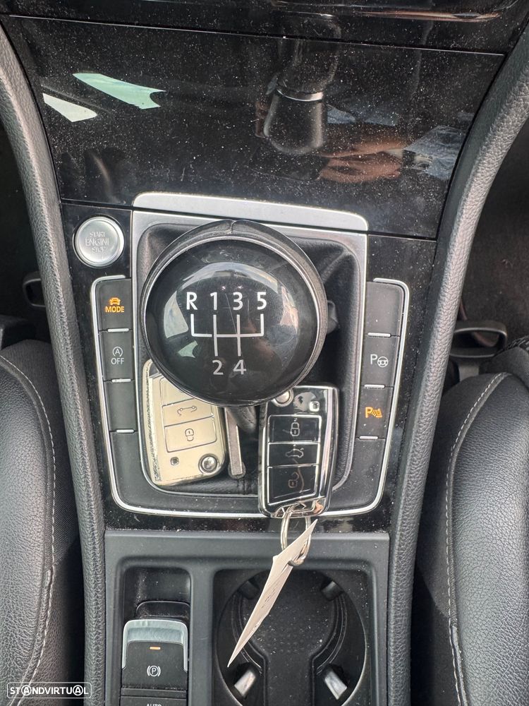 VW Golf Variant 1.6 TDi BlueMotion Lounge - 23