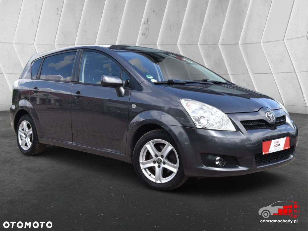 Toyota Verso - 2
