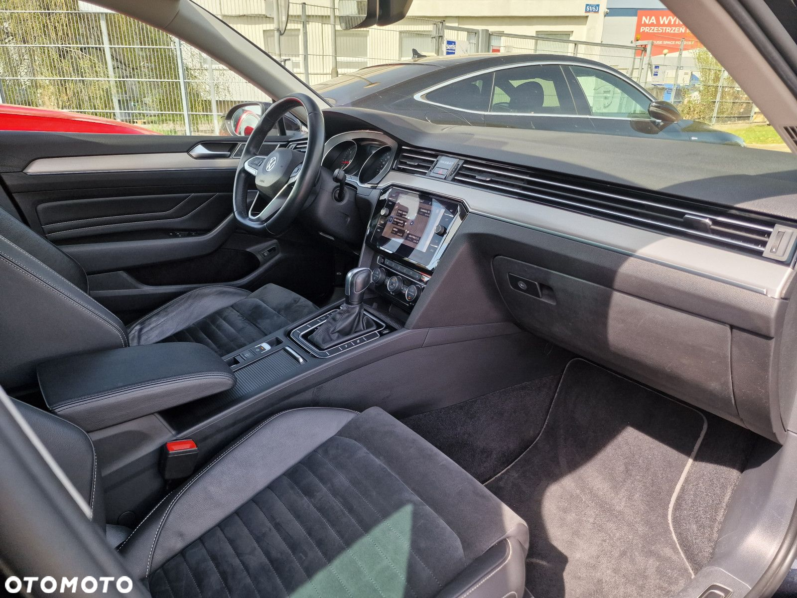 Volkswagen Passat 2.0 TDI Elegance DSG - 17