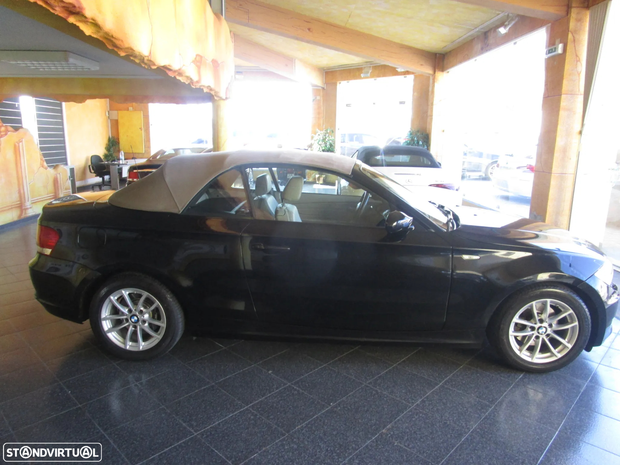 BMW 120 d Cabrio Aut. Edition Sport - 11