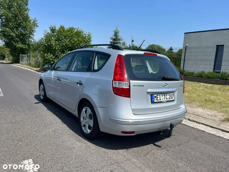 Hyundai i30 1.4 Comfort - 19