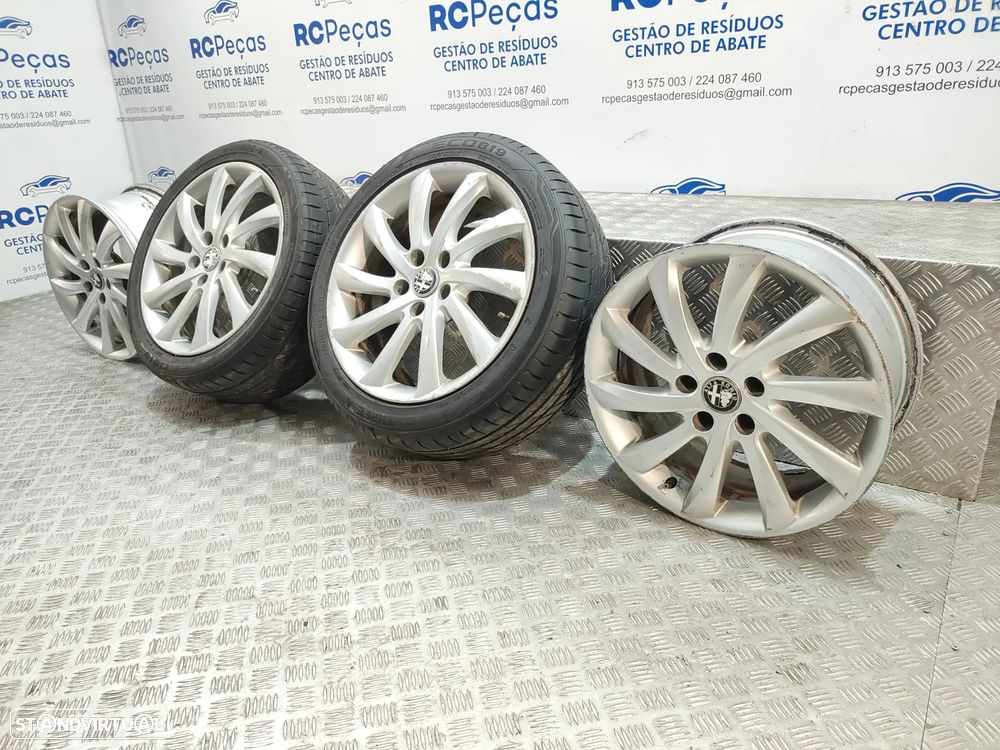Conjunto de jantes 17 originais Alfa Romeo Giulietta 940 7,5J ET41 5x110 - 2