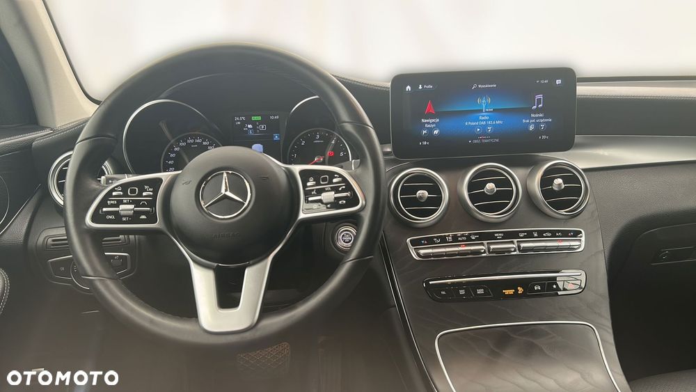 Mercedes-Benz GLC 300 de 4-Matic Business Edition - 10