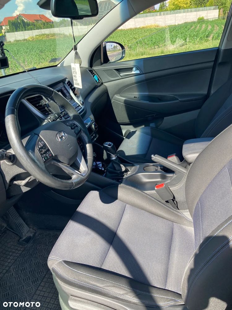 Hyundai Tucson 1.7 CRDI BlueDrive Comfort 2WD - 9