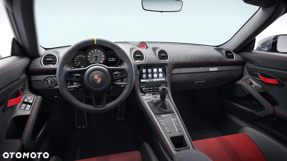 Porsche 718 Spyder - 7