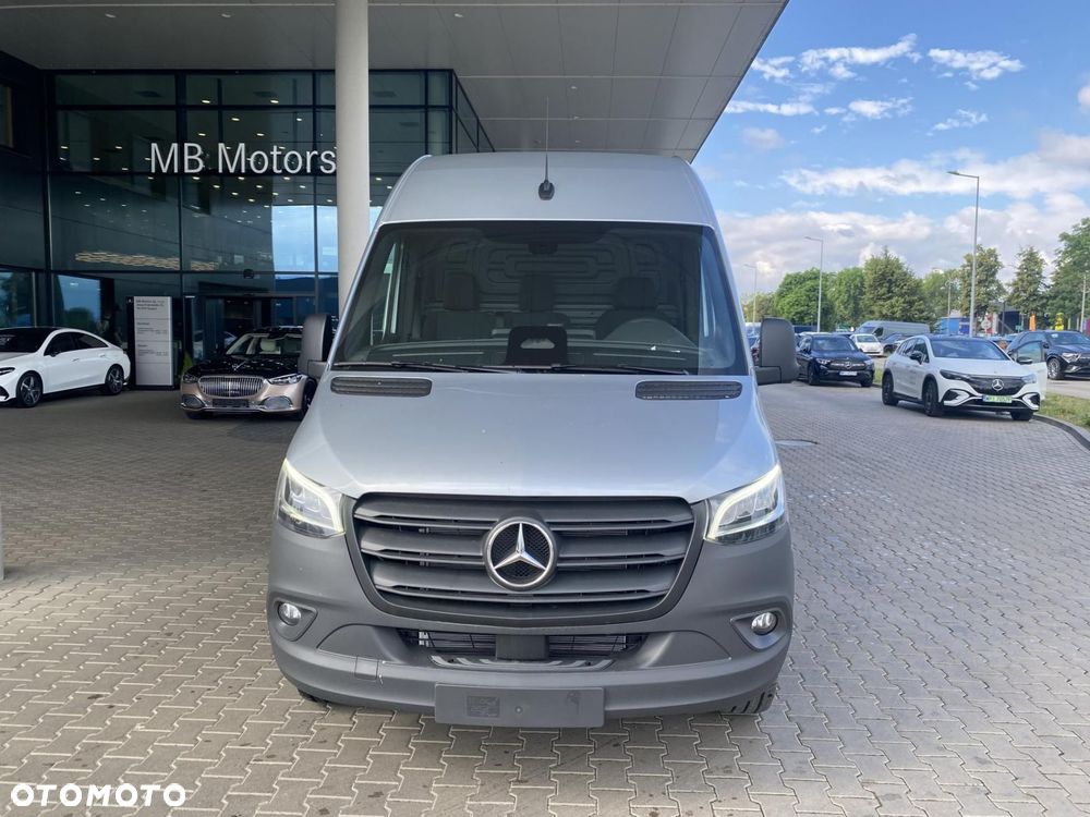 Mercedes-Benz Sprinter - 3