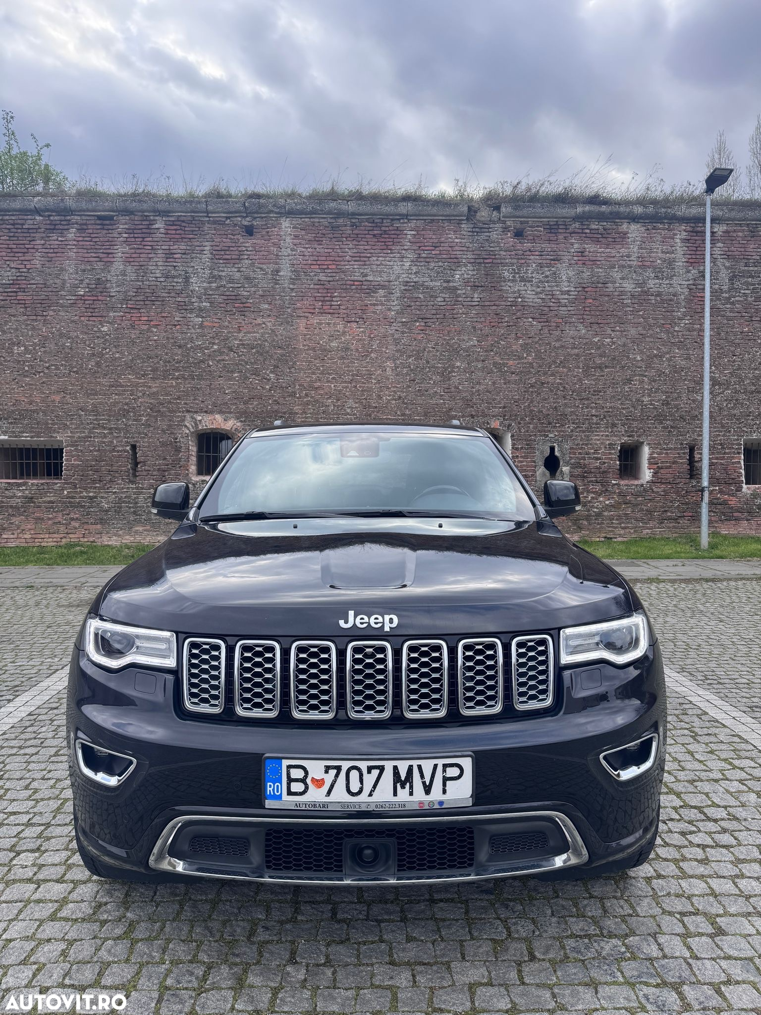 Jeep Grand Cherokee 3.0 TD AT Overland - 9