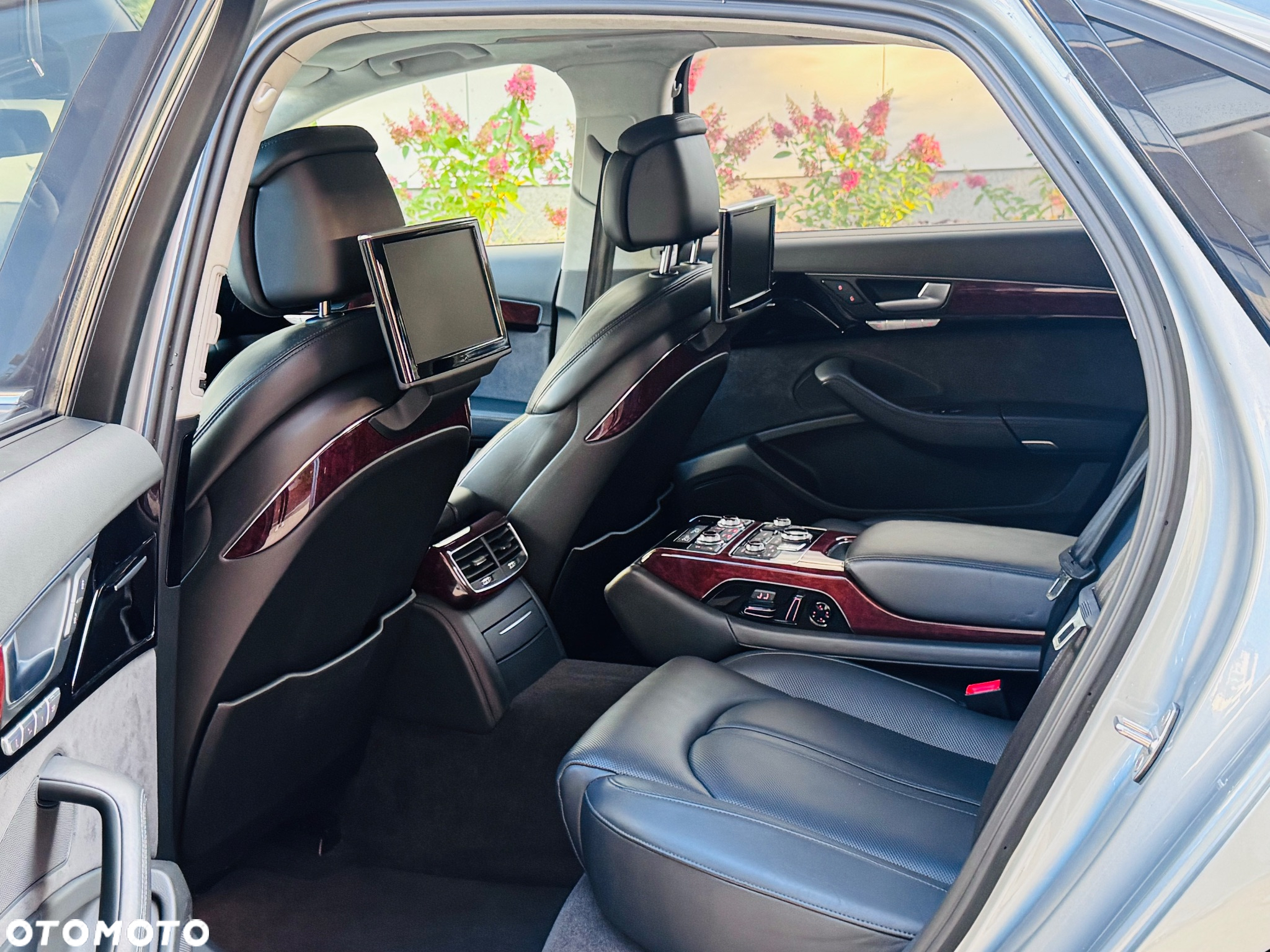 Audi A8 4.2 TDI L Quattro - 36