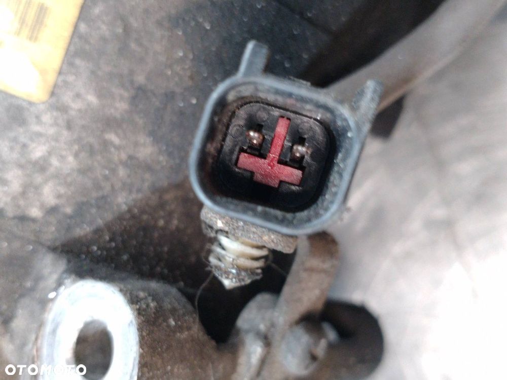 POMPA, SPRĘŻARKA KLIMATYZACJI FORD FOCUS II 3MSH-19D629-KD 1.6 TDCI - 7