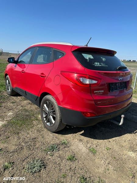 Hyundai ix35 2.0 CRDI 4WD Premium - 3