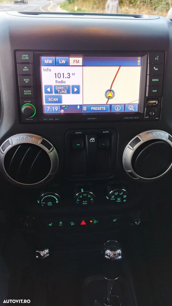 Jeep Wrangler 2.8 CRD AT Sahara - 4