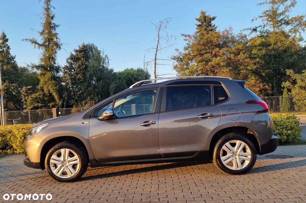 Peugeot 2008 1.2 Pure Tech Active - 3