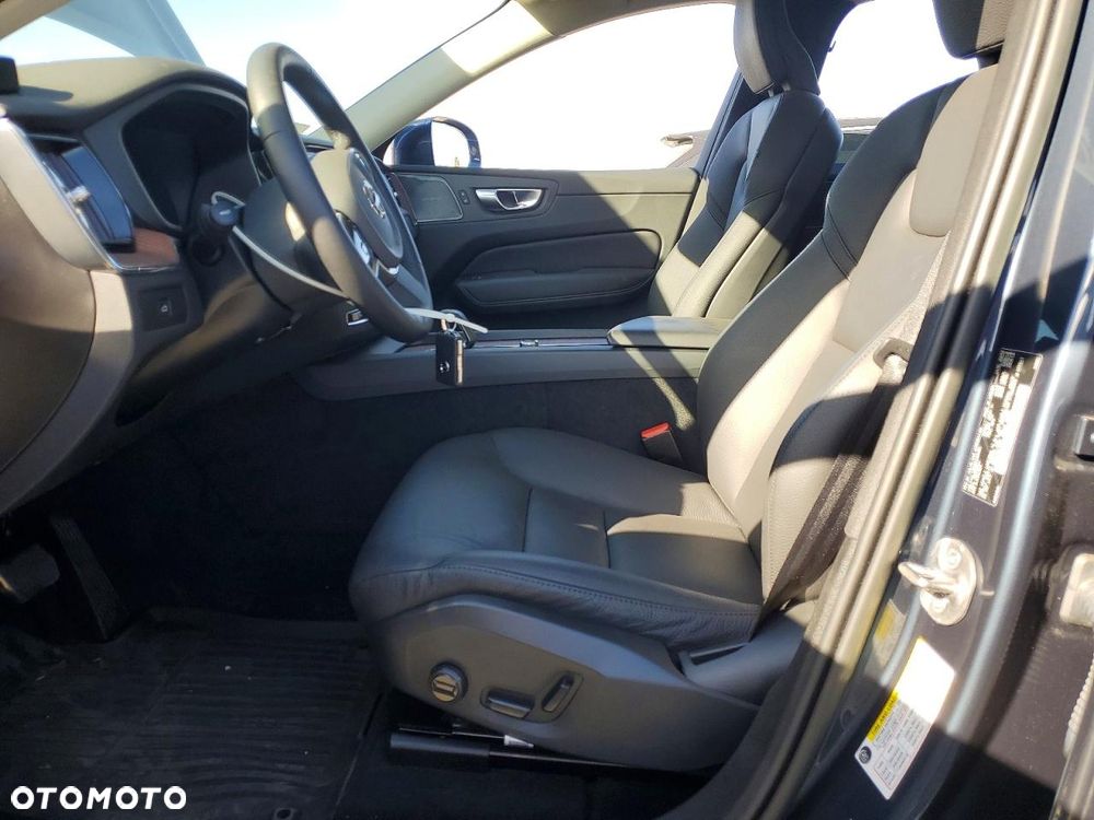 Volvo XC 60 B5 B AWD Ultimate Bright - 7