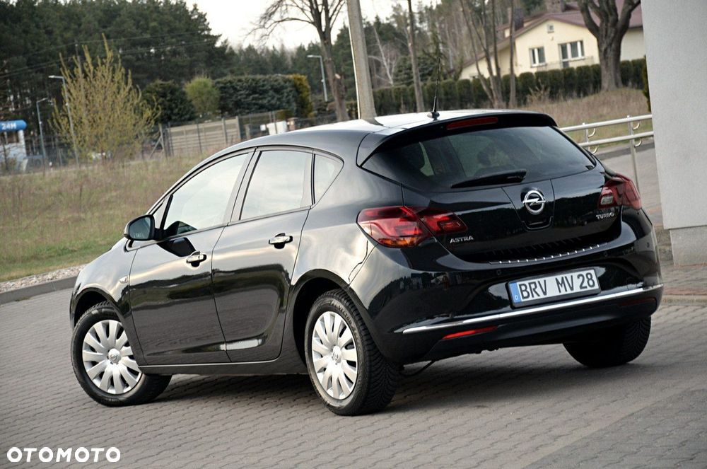 Opel Astra - 10