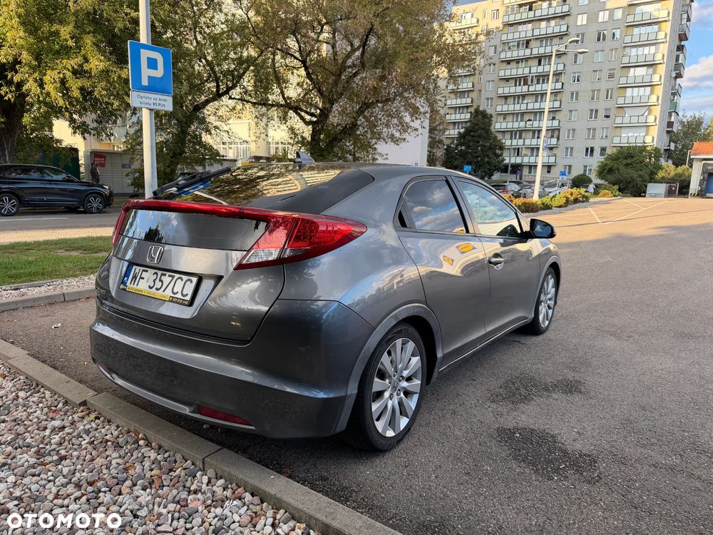Honda Civic 1.8 i-VTEC Sport - 4