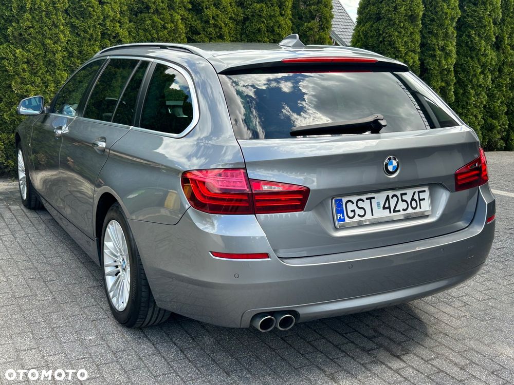 BMW Seria 5 520d xDrive - 16