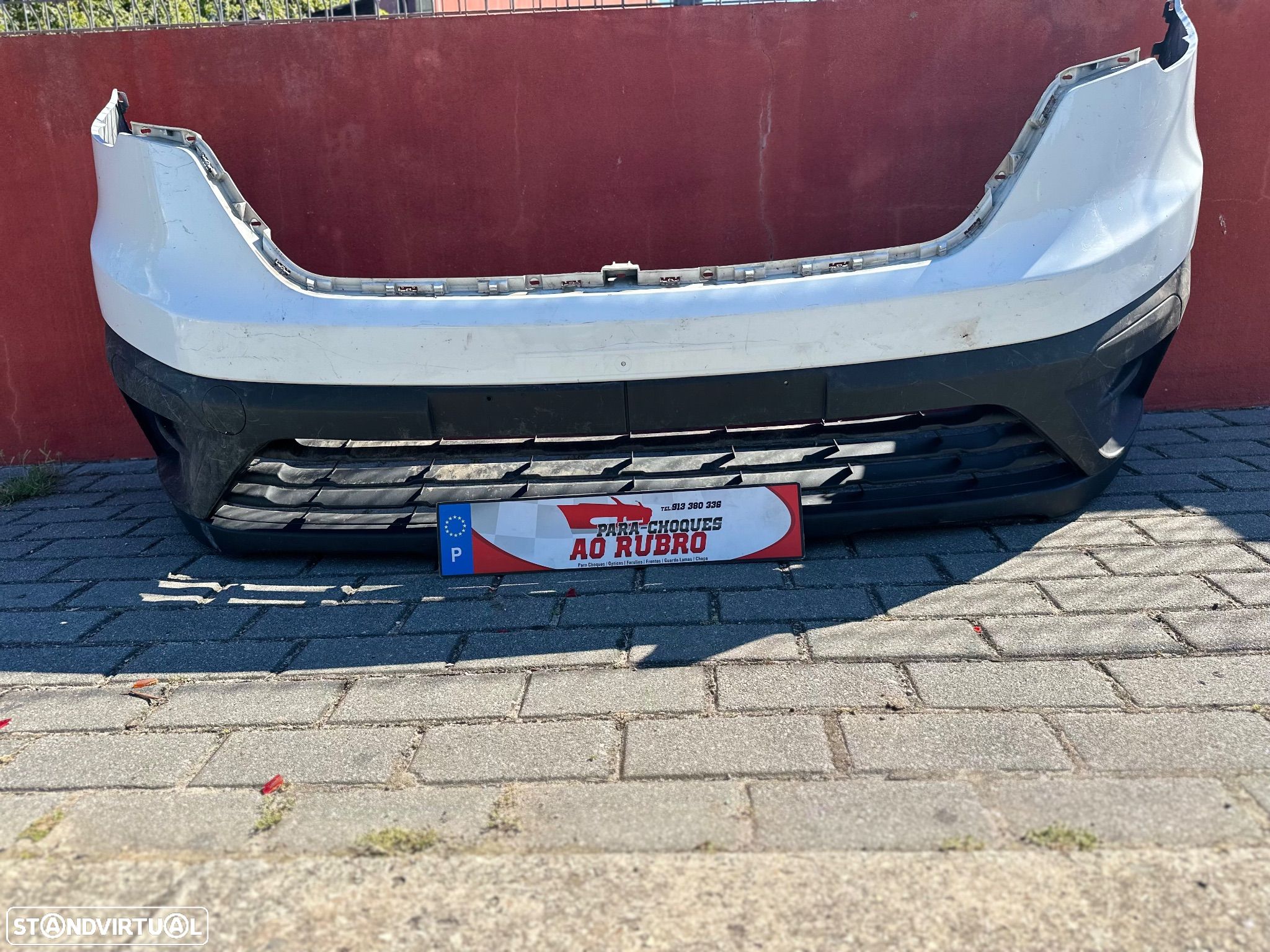 Parachoque renault trafic 2022 - 1