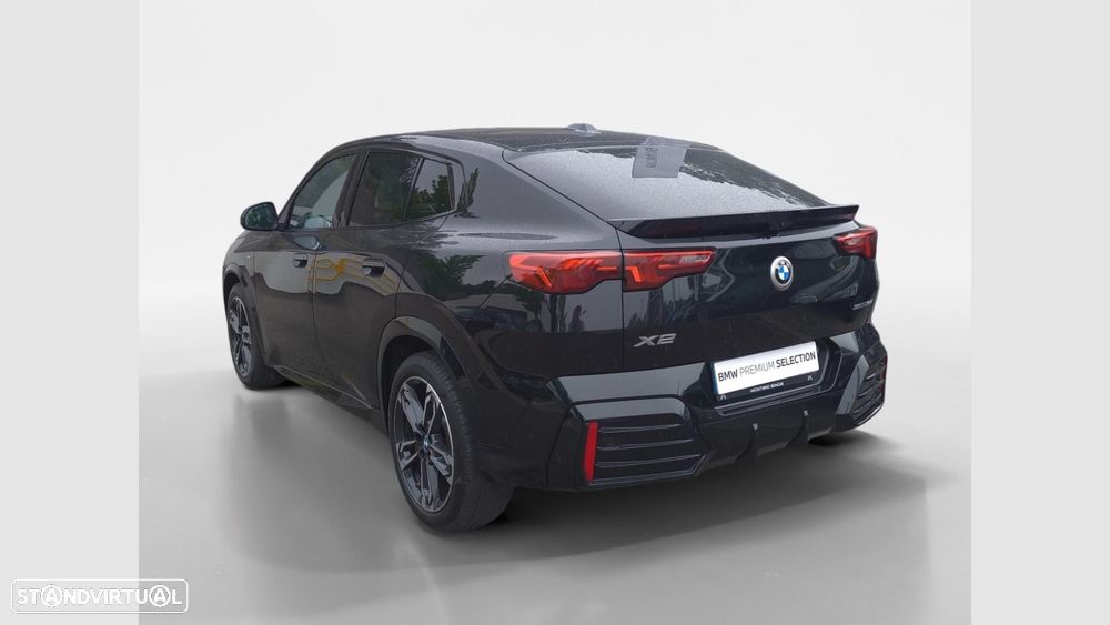BMW X2 sDrive18d Pack Desportivo M - 8