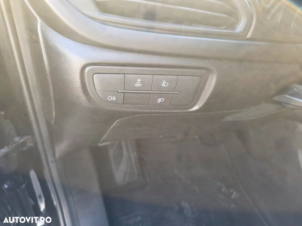 Fiat Tipo 1.5 130 CP MHEV DCT7 Cross - 22