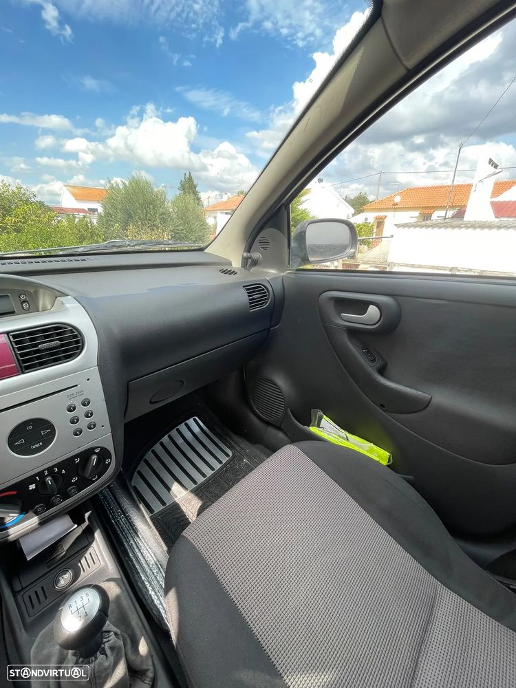 Opel Corsa - 18