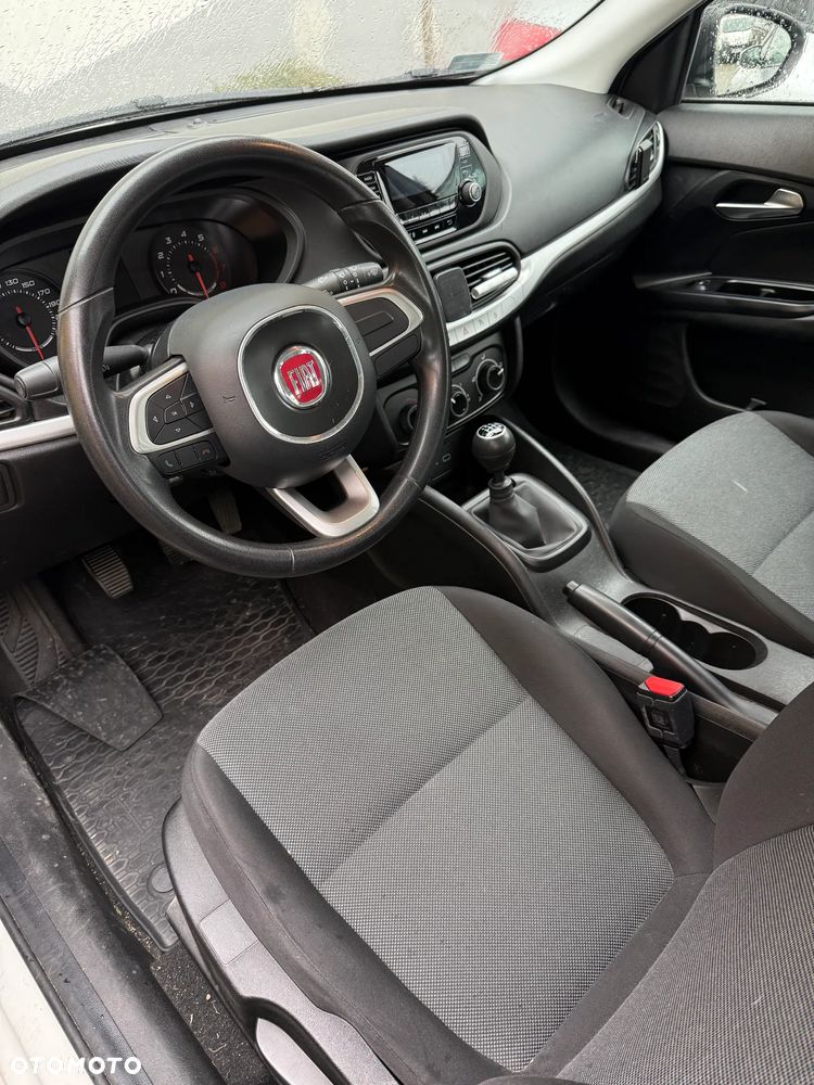 Fiat Tipo 1.4 16v Easy EU6d - 8