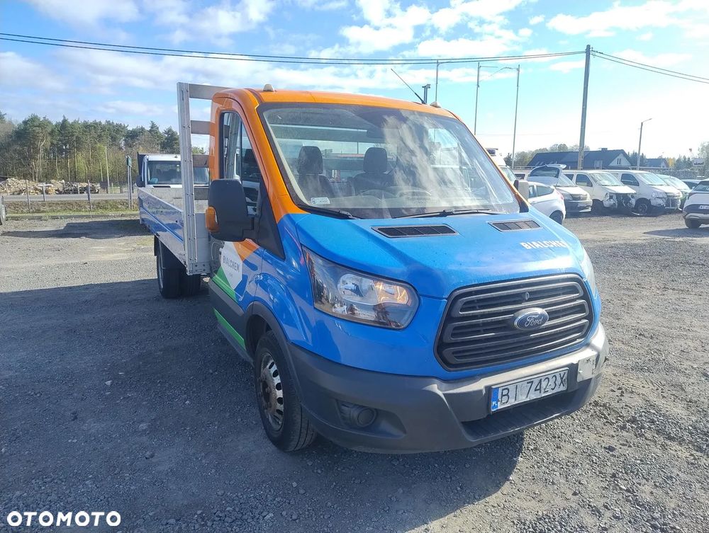 Ford Transit - 1