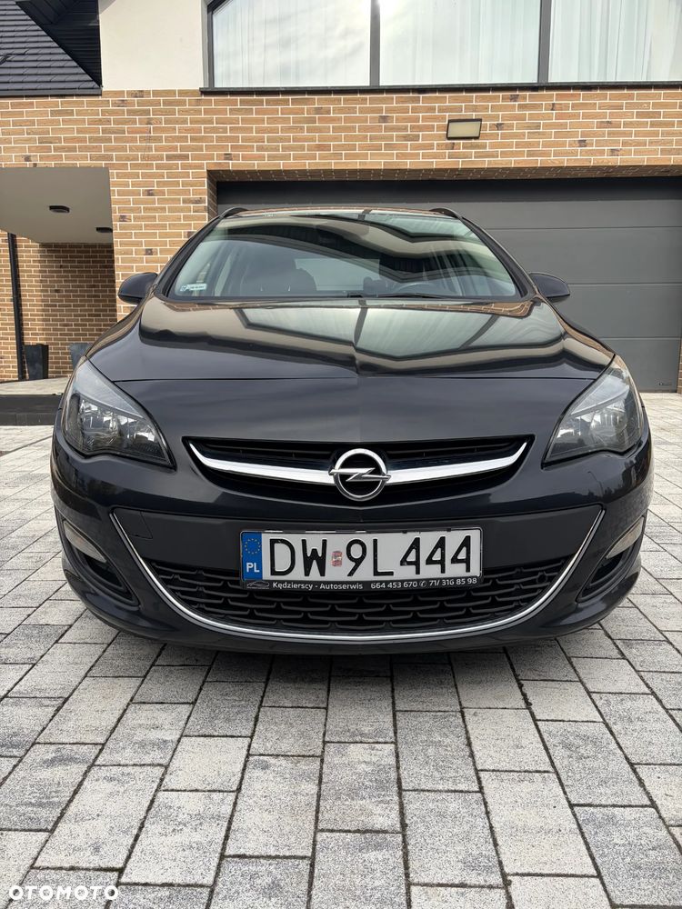 Opel Astra 2015 photo 4