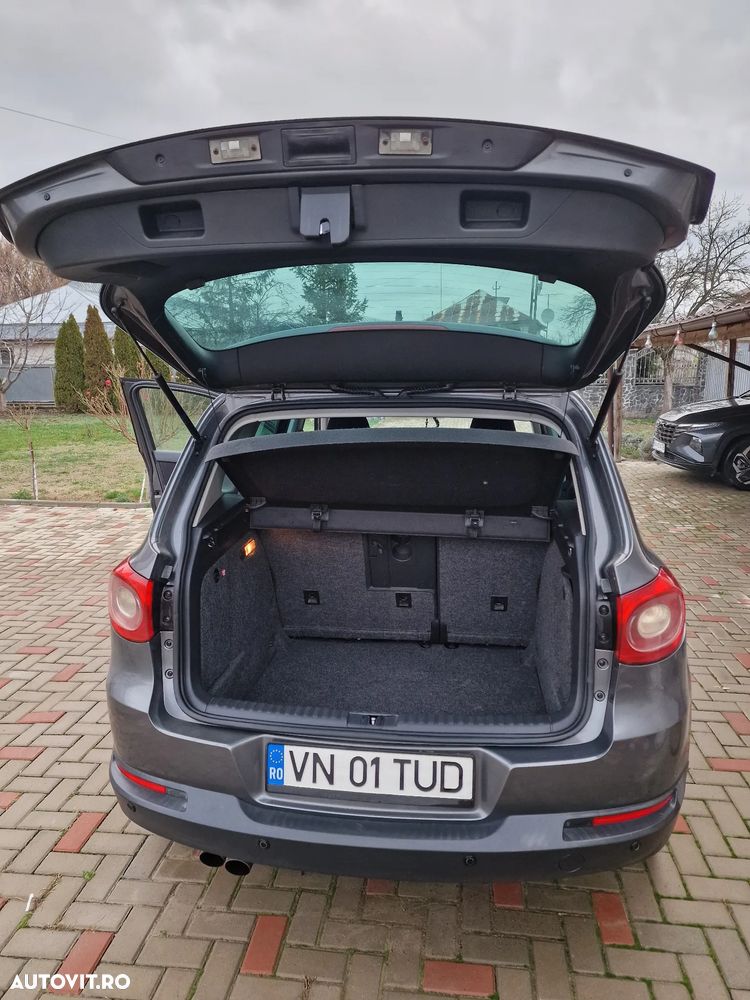 Volkswagen Tiguan 2.0 TDI DPF 4Motion Team - 6