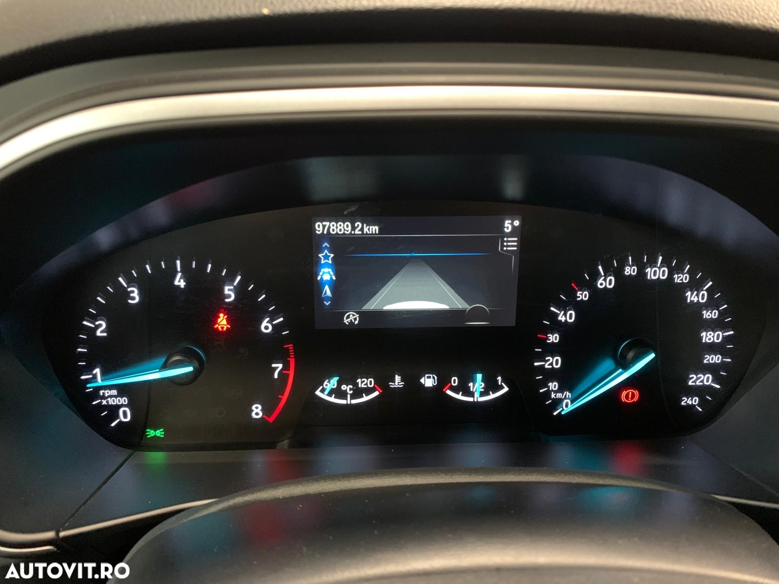 Ford Focus 1.0 EcoBoost Trend - 4