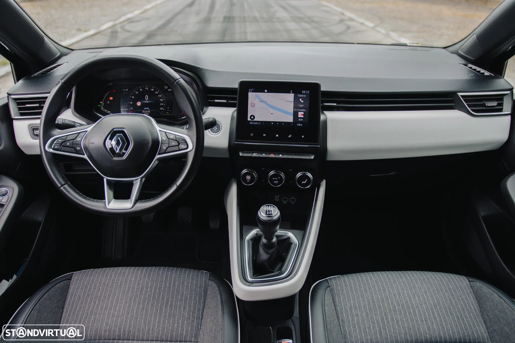 Renault Clio 1.0 TCe Intens Bi-Fuel - 24