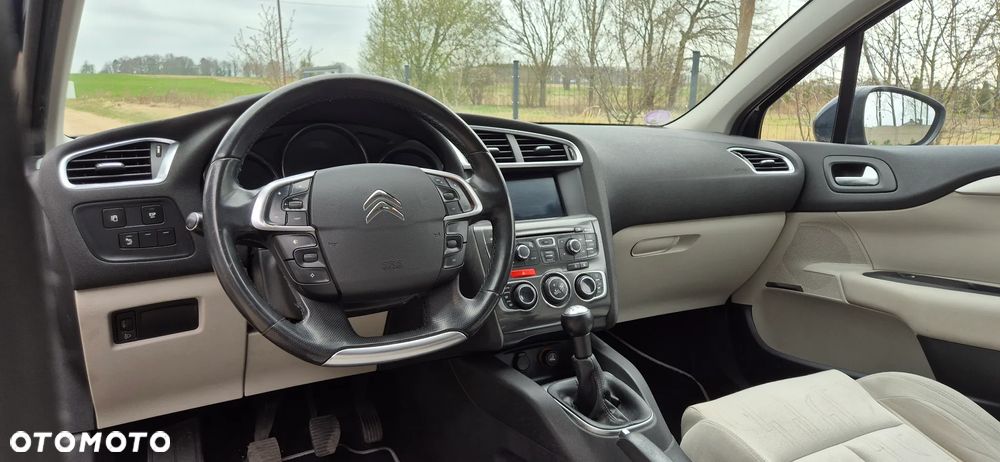 Citroën C4 VTi 120 Exclusive - 9
