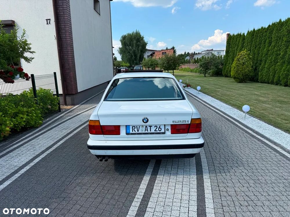 BMW Seria 5 - 11