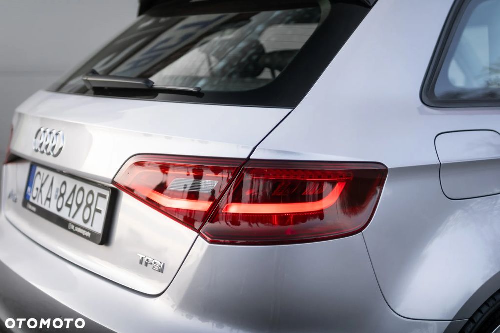 Audi A3 Sportback 1.4 TFSI Ambition - 25