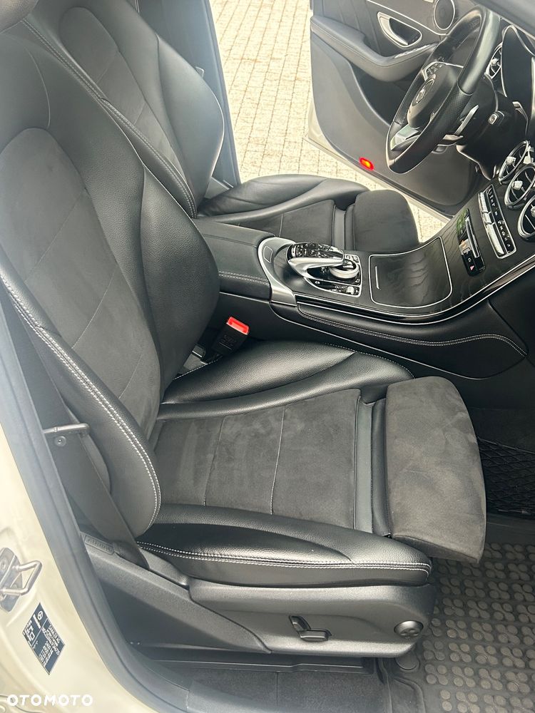 Mercedes-Benz GLC - 16