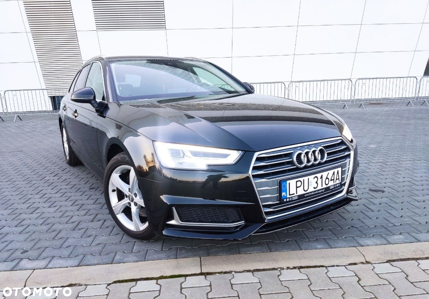 Audi A4 - 18