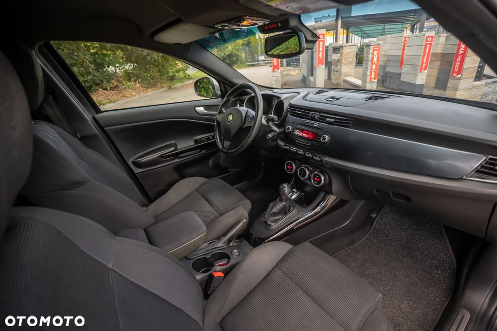 Alfa Romeo Giulietta 2.0 JTDM 20V TCT Speciale - 21
