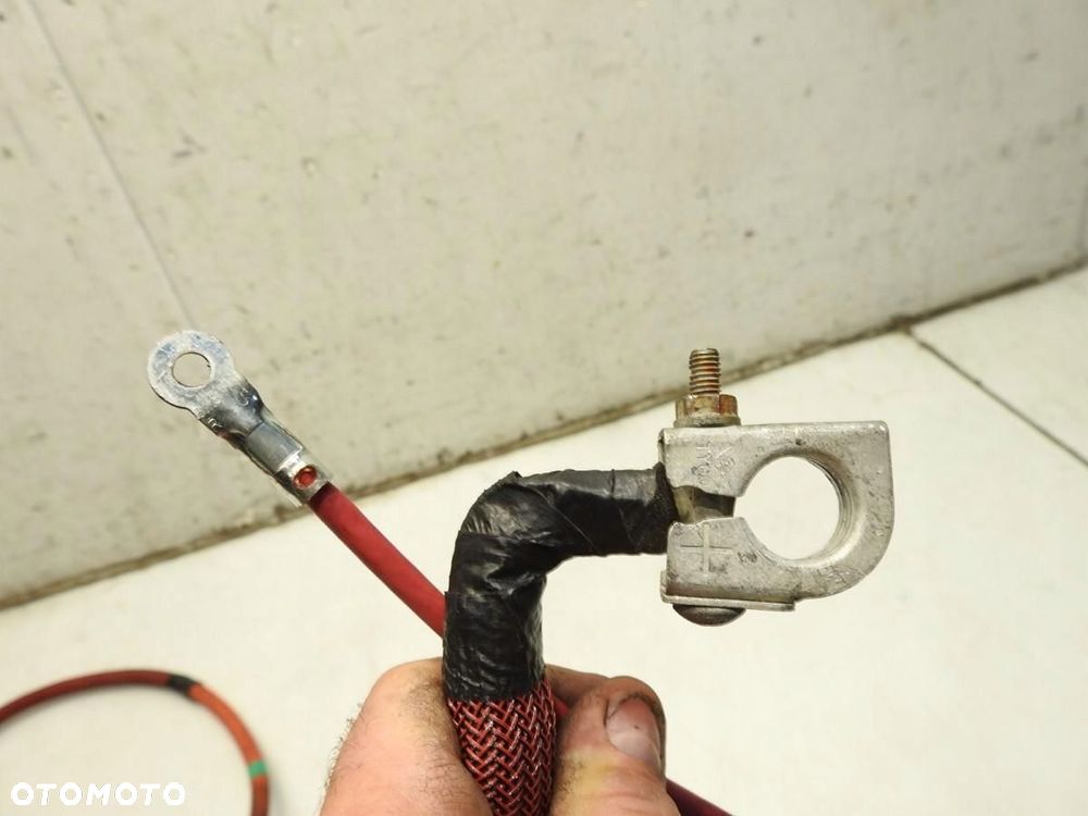 KLEMA PLUSOWA PRZEWÓD CHRYSLER 300C 3.0 CRD V6 05087215AB - 3